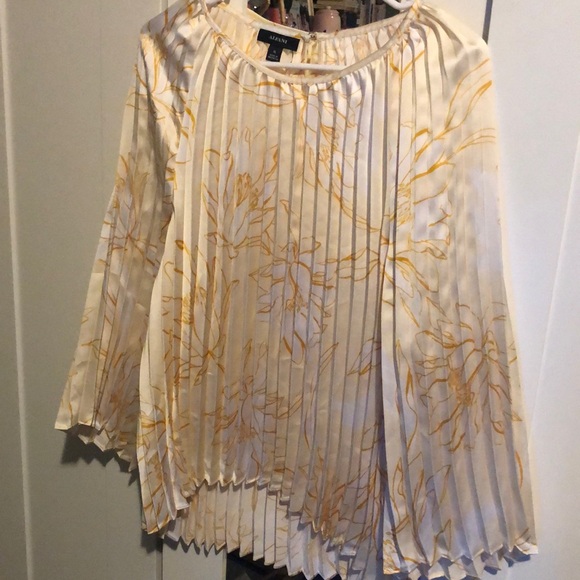 Alfani Hollywood Glam unique Pleated Blouse with back button closure XL - Picture 1 of 6